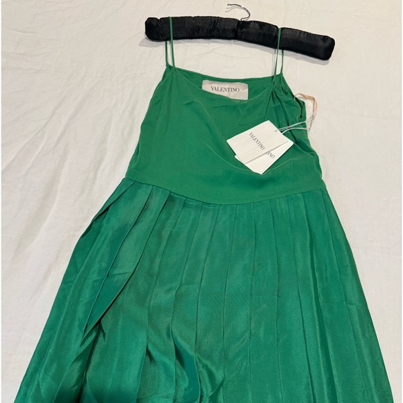 Valentino Garavani Green Silk Pleated Slip Dress NWT Sz 2 - Picture 1 of 3